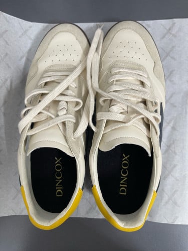 Shoes resell size 40 (Dincox)