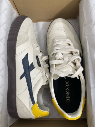 Shoes resell size 40 (Dincox)