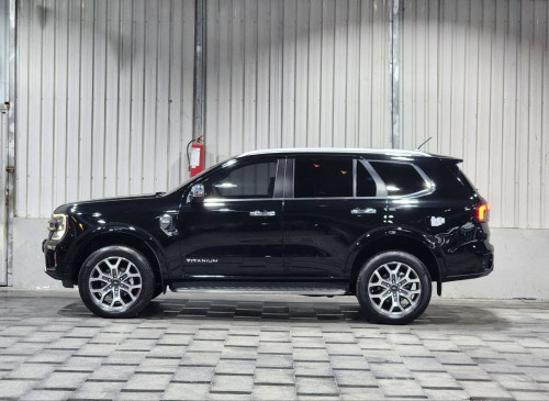 FORD EVEREST TITANIUM 2023 (ឡានថ្មីខ្លាំង)