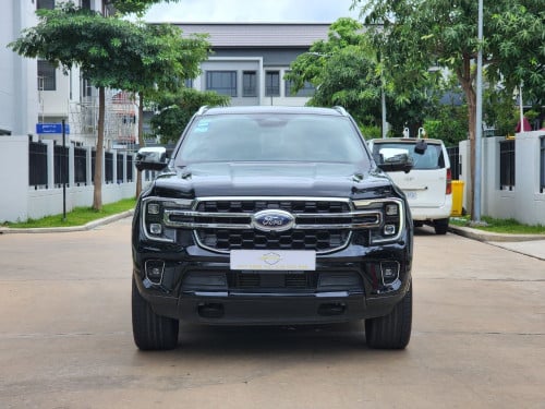 FORD EVEREST TITANIUM 2023