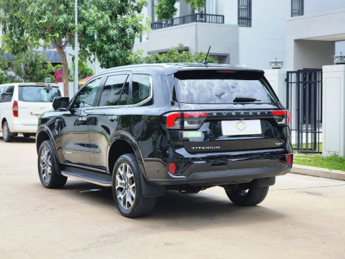 FORD EVEREST TITANIUM 2023