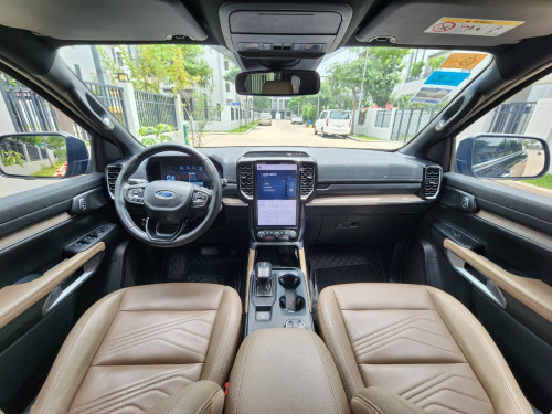 FORD EVEREST TITANIUM 2023