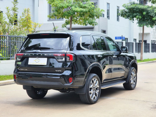 FORD EVEREST TITANIUM 2023