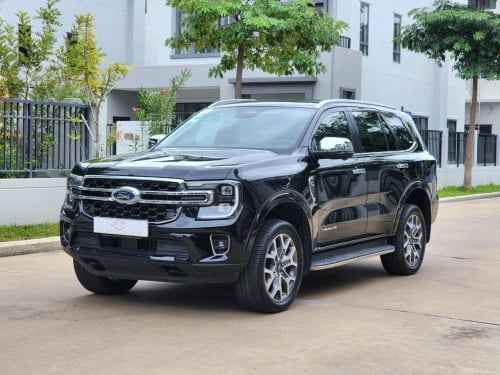 FORD EVEREST TITANIUM 2023