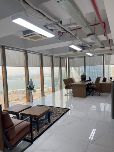 Full Corner Office Space for Rent at The Peak