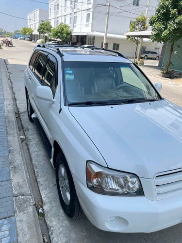 Highlander 04 V4 ប៉ុង1 កៅអី3ជួ បើកដំបូល