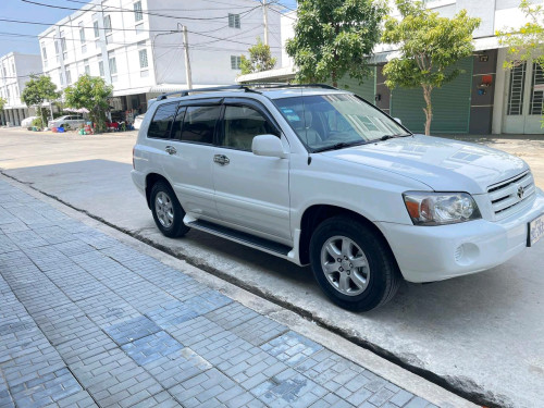 Highlander 04 V4 ប៉ុង1 កៅអី3ជួ បើកដំបូល
