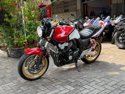 Honda CB 400 99%