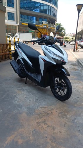 Honda Click 021 ប្រភេទម៉ូតូ Grand A