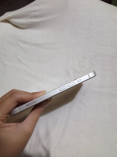 Iphone 13 LLA 128gb 98%