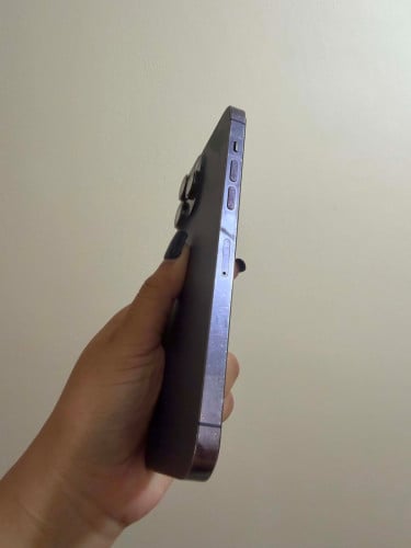 iPhone 14 Pro max 256g ZA សុីម2ស្ទើតួ ស្នាមខេស ថ្ម76%ប្រើផ្ទាល់