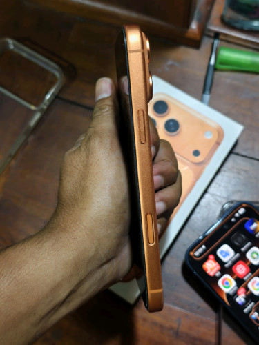 Iphone 17PM LL 256G 99% ថ្មធំកាន់សាហាវ