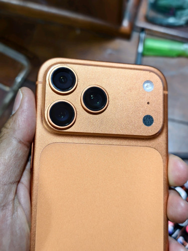 Iphone 17PM LL 256G 99% ថ្មធំកាន់សាហាវ