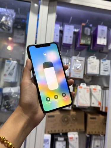 iPhone X ពណ៌ខ្មៅ 🍏 64GB Battery 100% 🔋 តួស្អាត សំណុំហ្សីន អត់ជាប់អី (ធានា1ខែ) តម្លៃល្អបងៗ 📥
