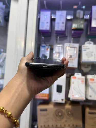 iPhone X ពណ៌ខ្មៅ 🍏 64GB Battery 100% 🔋 តួស្អាត សំណុំហ្សីន អត់ជាប់អី (ធានា1ខែ) តម្លៃល្អបងៗ 📥