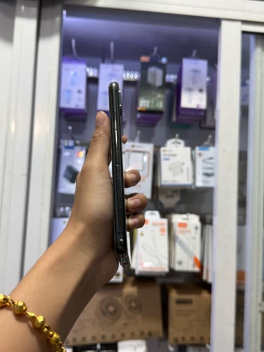 iPhone X ពណ៌ខ្មៅ 🍏 64GB Battery 83% 🔋 តួស្អាត សំណុំហ្សីន អត់ជាប់អី (ធានា1ខែ)