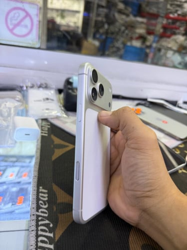 Iphone17promax 256G XA /ZP battery 100%