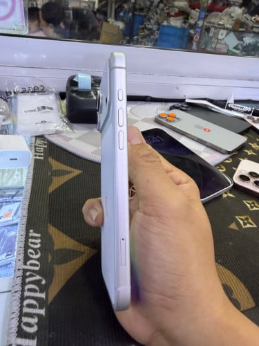 Iphone17promax 256G XA /ZP battery 100%