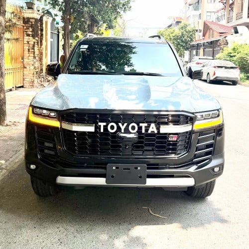 Land Cruiser GR sport 2023 full option