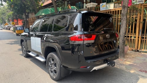 Land Cruiser GR sport 2023 full option