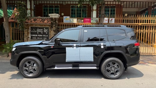 Land Cruiser GR sport 2023 full option