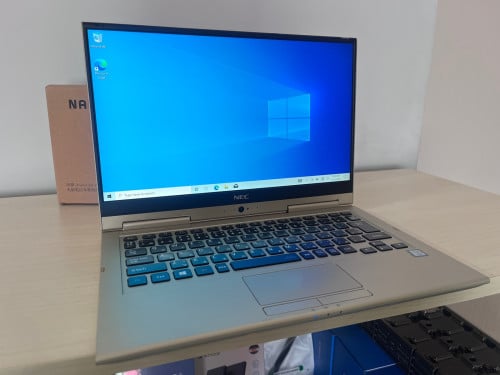 Laptop NEC LAVIE i7-7th/Ram 8GB/256GB មួយទឹកស្ទើរតួរ