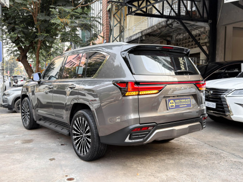 LEXUS LX600 SIGNATURE 2022