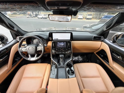 LEXUS LX600 SIGNATURE 2022