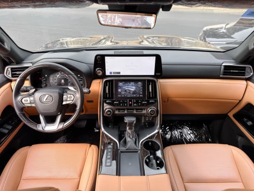 LEXUS LX600 SIGNATURE 2022