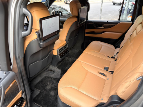 LEXUS LX600 SIGNATURE 2022