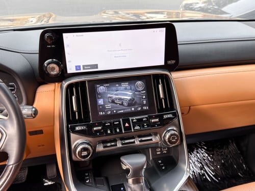 LEXUS LX600 SIGNATURE 2022