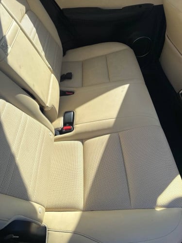Lexus Nx 300h 2015 ឡានមូល ប៉ុង 2 Autocheck ជាប់ ឡានកាលីCA (បើកទូរថ្ងៃ២៩)
