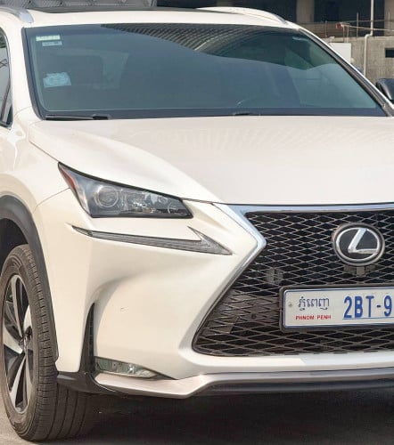 Lexus nx200t luxury 2016 (33500$ចចារ)