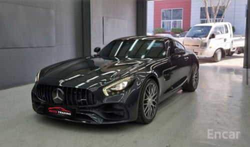Mercedes AMG GT 4.0 2018