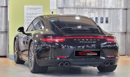Porsche 911 Carrera 4S 2015