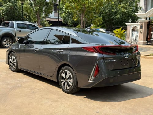 PRIUS PRIME 2017 FULL ADVANCE