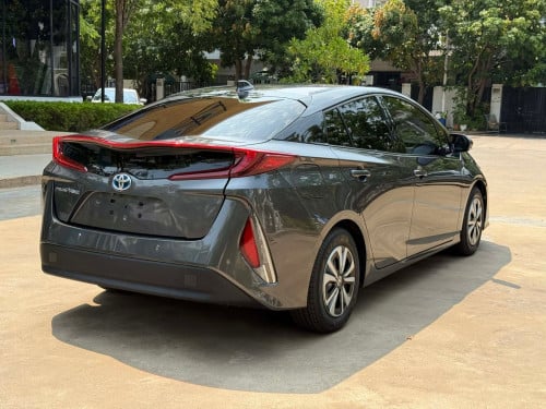 PRIUS PRIME 2017 FULL ADVANCE
