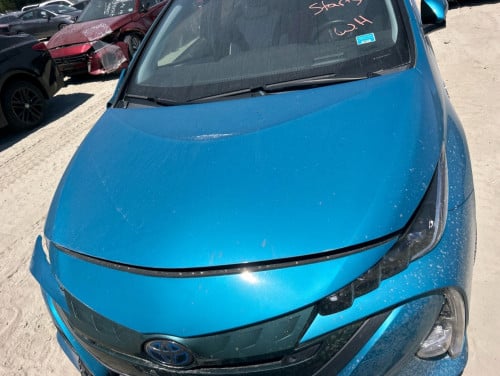 Prius018 Prim Plug-in Advance