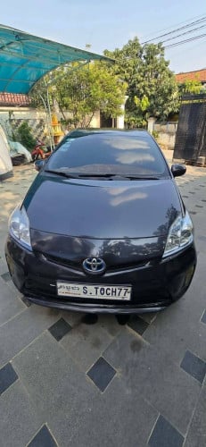 Pruis 2014 option 3 ,price 18900$ ចចារ