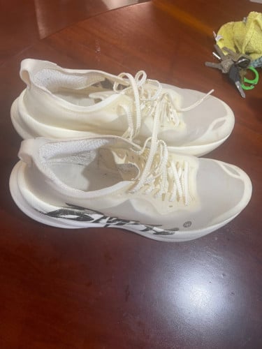 Running Shoes BMAI