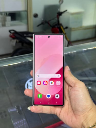 Samsung Fold 6 Pink ក្រុមហ៊ុន សុីម២ , Ram12GB HD256GB Phone Condition 90% , ខូចអេក្រង់ក្នុង