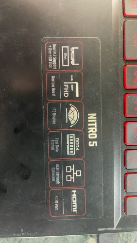 Sell Laptop 98% condition (មិនដែលសូវប្រើ)