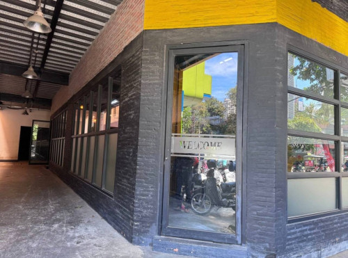 Shop For Rent BKK1