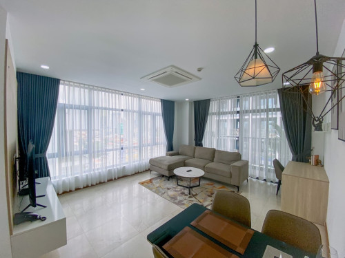 Spacious 1BR for rent in BKK1 | $1000/month
