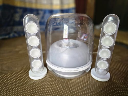 Speaker Harman/Kardon Stick 4 នៅស្អាតសម្លេងបុកពិរោះខ្លាំង។