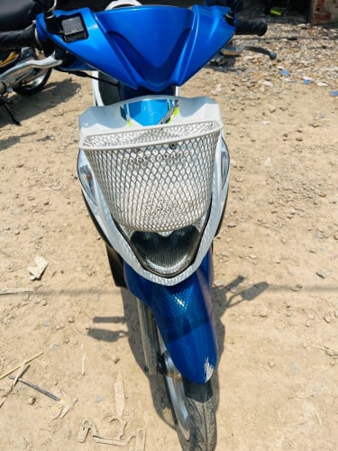 Suzuki Nex 2015 (ប្រើបេន)