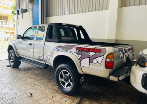 Tacoma ឆ្នាំ02 តួខ្ពស់ 4ម៉ាសុីន លេខអូតូ