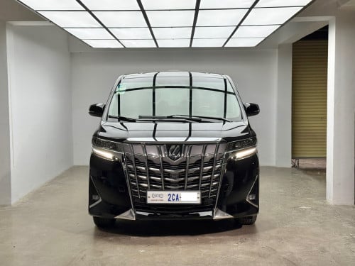 Toyota Alphard Executive Lounge