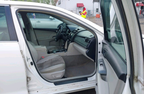 Toyota Camry Hybrid 2012 XLE Full Option