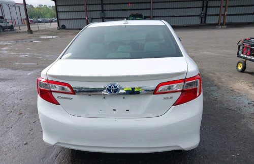 Toyota Camry Hybrid 2012 XLE Full Option